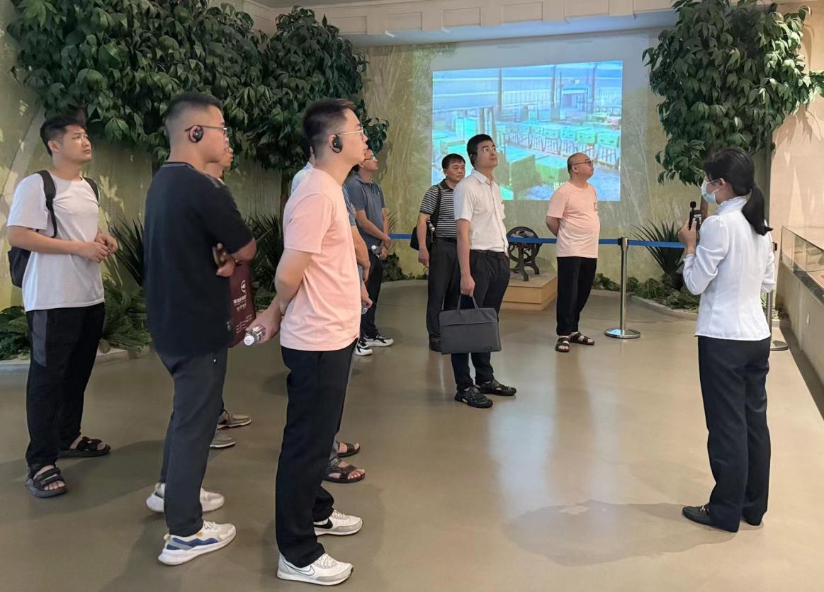 图片3.jpg 图片3.jpg